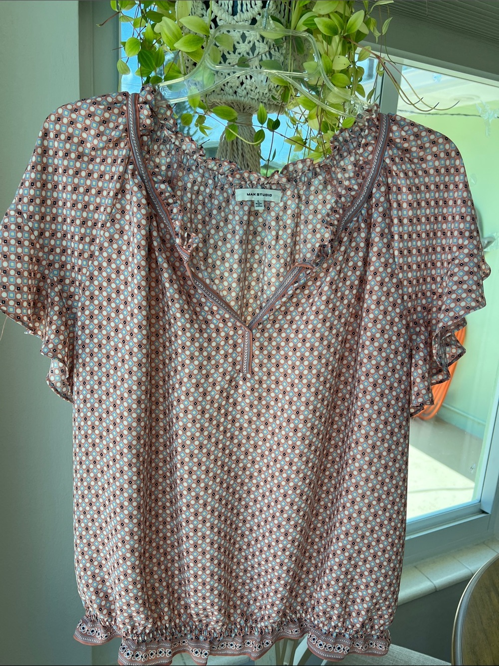 Max Studio Pink Geometric Ruffle-Sleeve Blouse Size L